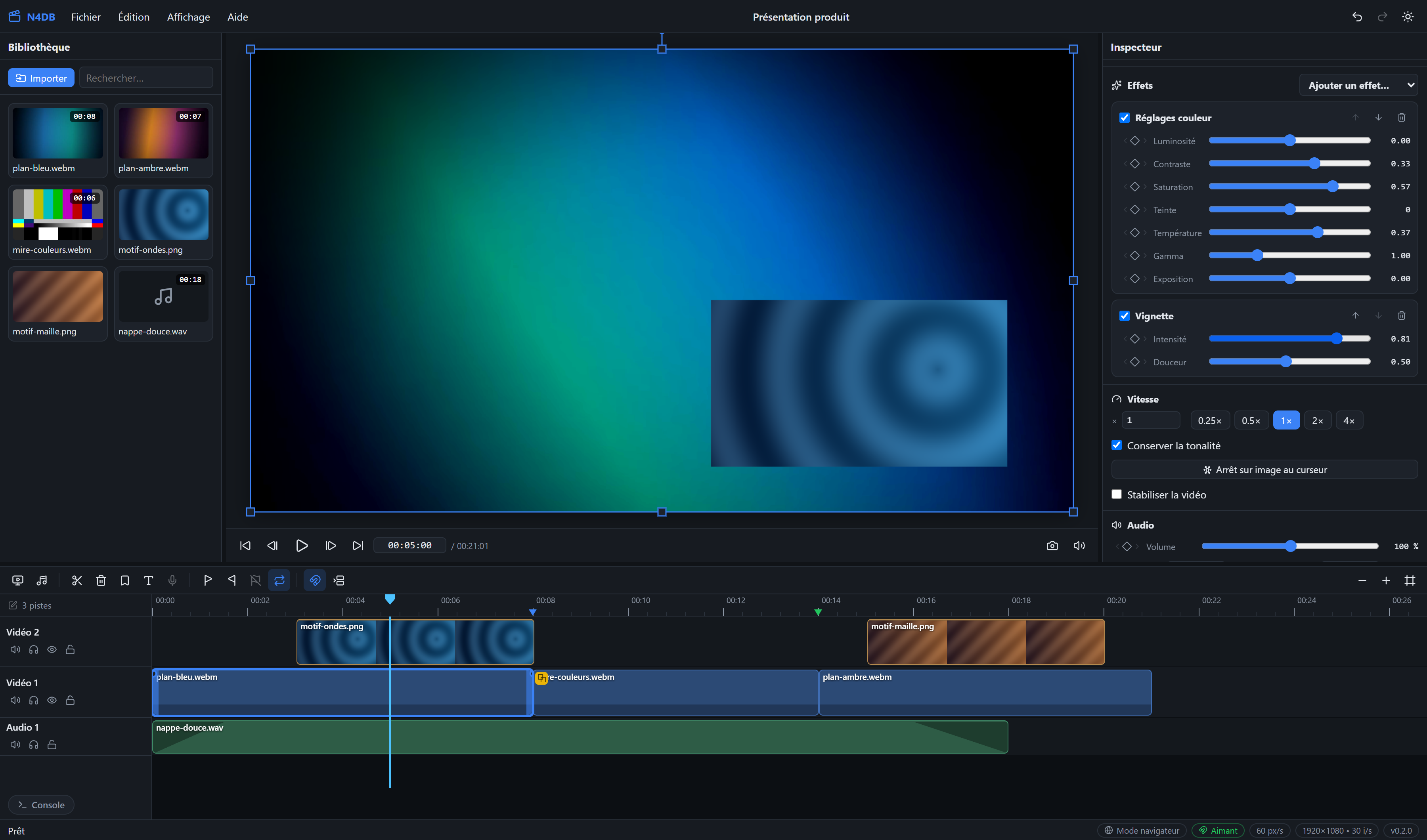 N4DB. La pile d’effets d’un clip : réglages couleur (luminosité, contraste, saturation, teinte, température, gamma, exposition) et vignette, chaque paramètre animable par image clé grâce au losange à sa gauche.